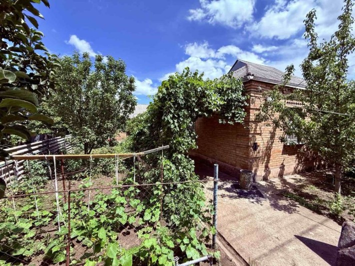 Будинок 50 м2 в районі Кущівка - фото 1
