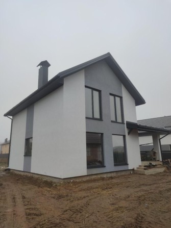 Продам просторий будинок у районі Старого міста - фото 1