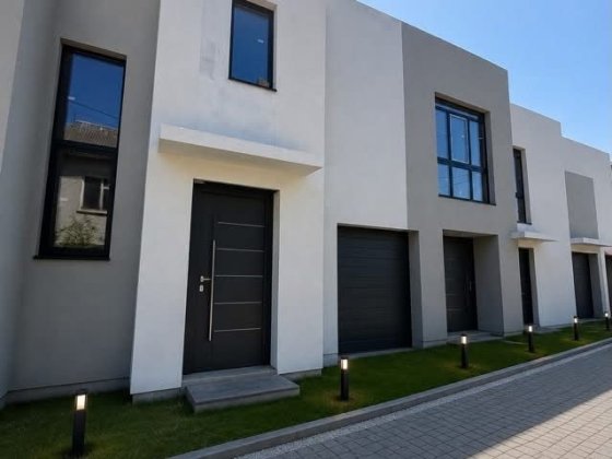Продаж котеджу 75 м² у Львові | Власне подвір’я та накриття для авто Львов