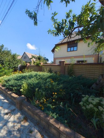 Продаж затишного 2-поверхового будинку - фото 1