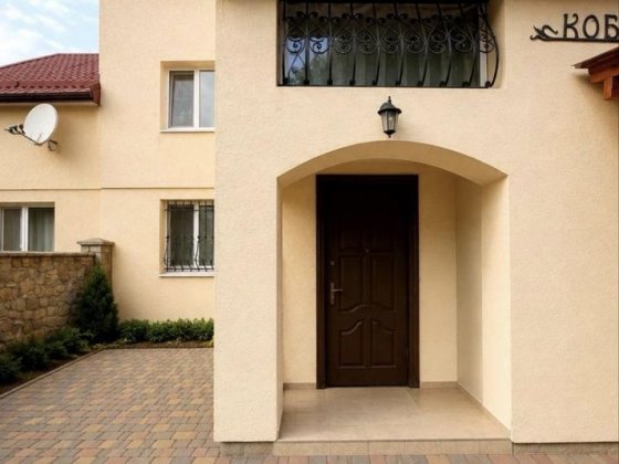 Продаж будинку 3 поверхи. Львів Львов