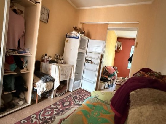 2 кімнатна квартира частина будинку не далеко від дитячої обласної лікарні Кропивницкий
