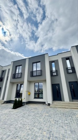 Продаж від забудовника ! Таунхауси в новому котеджному містечку - фото 1