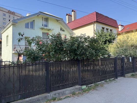 Будинок особняк дім в ближньому центрі Львова Львов