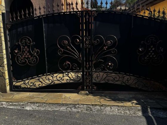 Продається ч/б в центрі на Пирогова (р-н Анастасіі ) Винница