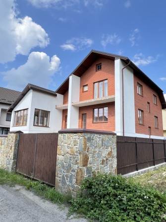 Без комісії для покупця! Продаж ексклюзивного будинку 375.9 м2 у Львові/Повна автономність/Сонячні п - фото 1