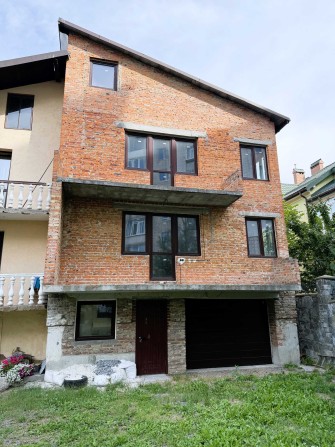 Продаж  будинку у Львові, вул. Шполянська, 299 м.кв., 4 сот, гараж, укриття, БЕЗ КОМІСІЇ. - фото 1