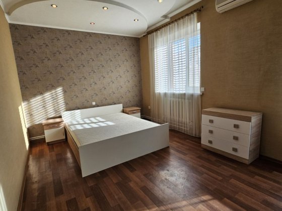 Продам будинок в Дніпрі Днепр