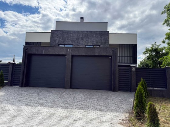 Будинок бізнес-класу 146 м² з панорамними краєвидами на Львів | Личаківський район Львів