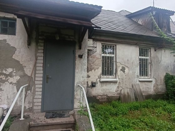 Продам 1 кімн. квартиру на зем.ділянці пр.І.Мазепи Дніпро