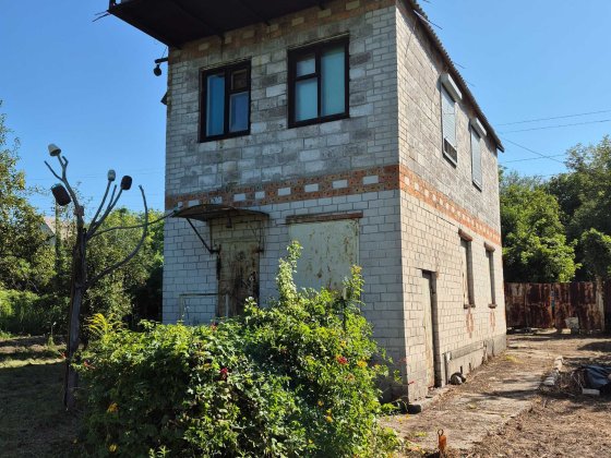 Продам двоповерховий будинок Дніпро