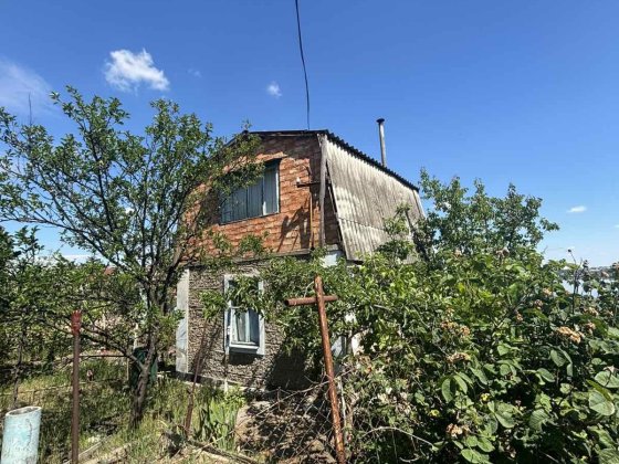 Продаю двухповерхову дачу Николаев