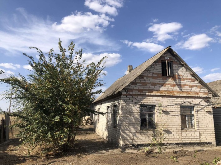Продам будинок передмісті - фото 1