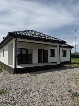 Будинок для сім’ї 144 м², 10 соток, газ, без комісії ріелтора - фото 1