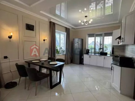 Продам Дом. Победа-4. Кухня-студия. 3 отдельные спальни. 140000$ Дніпро