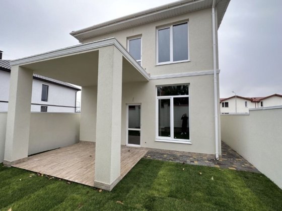 Продам двухэтажный дом у моря в Совиньоне 3 Одесса
