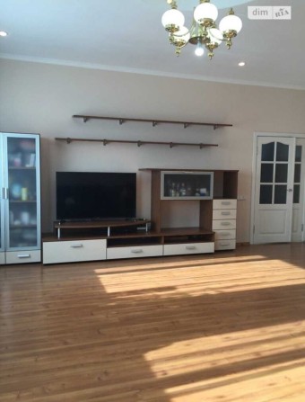 Продам будинок в центрі Запоріжжя - фото 1