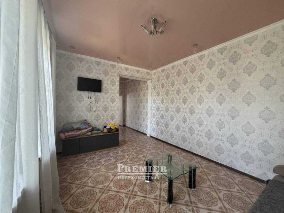 Дом 110м2 ,Киевский р-н/ 4 комнаты/ Участок, зона барбекю, парковка