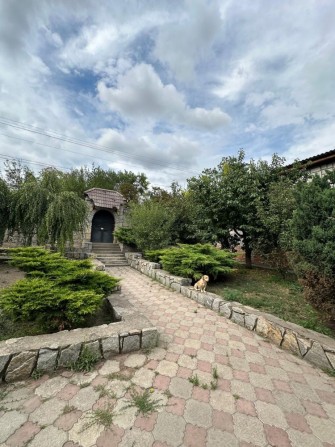 У продажу будинок + ангар для бізнесу. - фото 1