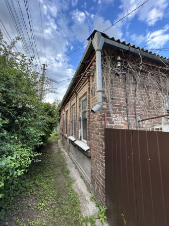 Продам дом жм Победа ул Мандрыковская - фото 1