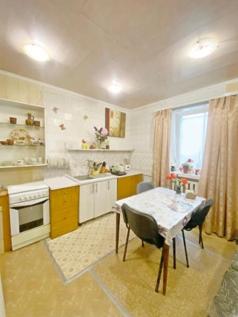 Будинок 180 м² Мирний | 5 кімнат | 2 входи | 4,5 сотки | Гараж | Тепла підлога - фото 1