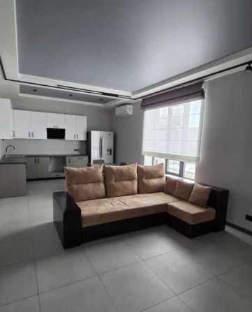 Продам сучасний будинок, Лівий берег, Самарський р-н. - фото 1