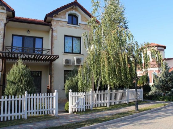 Продам свой таунхаус, КП Ариадна. Одеса