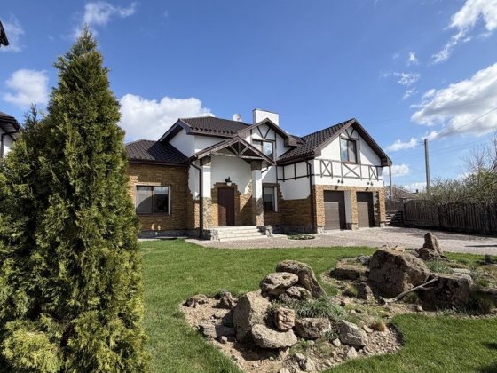 Продам сучасний будинок Кропивницкий