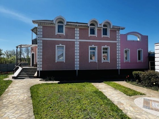 Продається будинок у гарному районі, Лелеківка Кропивницкий