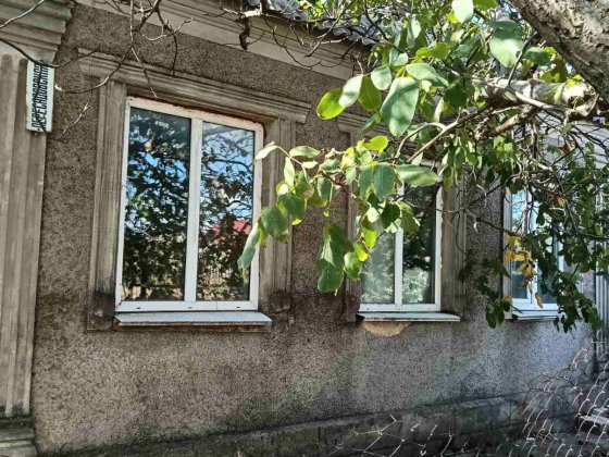 Продам будинок в Тернівці,велика прибудова , комунікації,ділянка Николаев