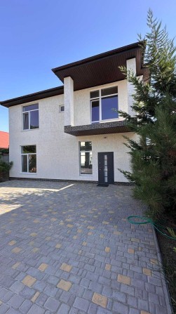 Будинок на Даче Ковалевского, з ремонтом та меблями - фото 1
