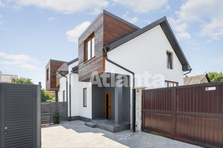 В продаже новый дом на ул. Авдеева-Черноморского - фото 1
