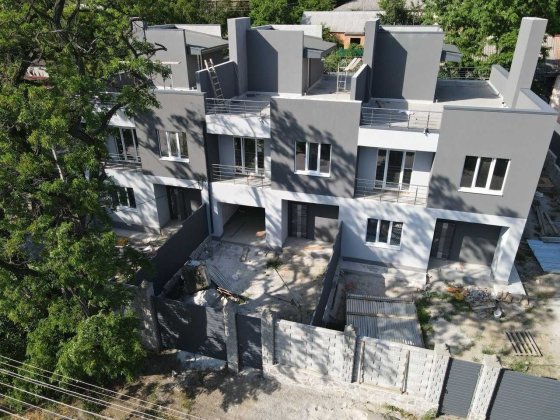 Продаж таунхаусу з терасою у Кропивницькому від власника Кропивницкий