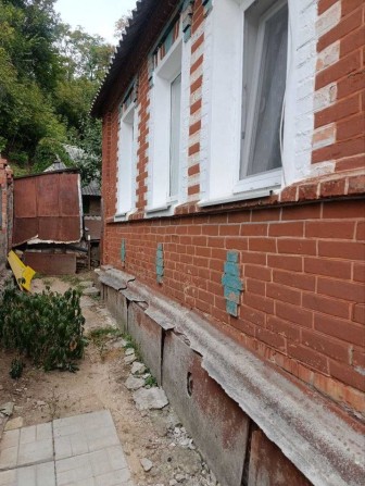 Продам 3х комнатный частный дом. Киевский район. Метро Киевская. - фото 1