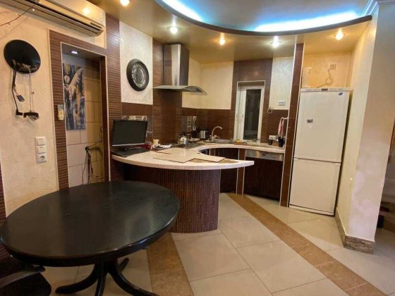 Продам будинок на вулиці Боровського Одеса