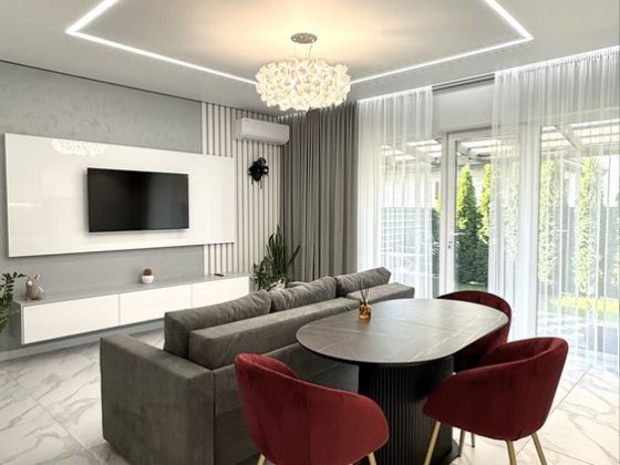 ТЕРМІНОВО продаж таунхаусу Петропавлівська Борщагівка