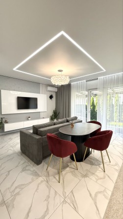 ТЕРМІНОВО продаж таунхаусу Петропавлівська Борщагівка - фото 1