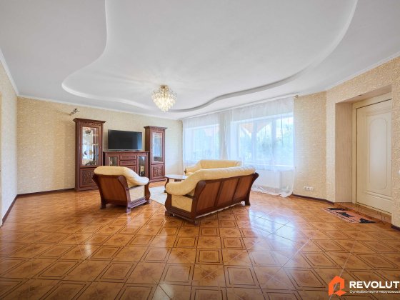 Без комісії. Продаж двоповерхового будинку 309.7м2, с. Петропавлівська Борщагівка, вул. Княза Володи