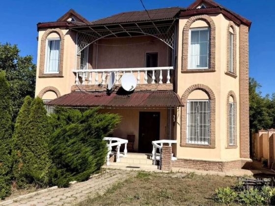 Просторий сімейний будинок D 158 кв.м із газом, зручною планировкою, власною ділянкою 5 соток біля м Одесса