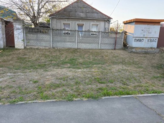Дім під ремонт для проживання або комерцію. Николаев