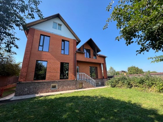 Продаж будинку в Софіівській Борщагівці