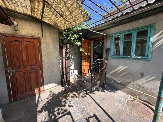 Часть дома 56 м общий заезд на двоих Участок 2 сотки  Рекордная / Пишенина