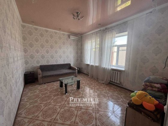 2-х поверховий будинок на Фонтані 110 кв.м. 4 кімнати ділянка зона барбекю, парковка, 2х контурний к