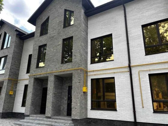 Продам таунхаус у Петропавлівській Борщагівці, Газ, Центральні комунікації, Без комісії