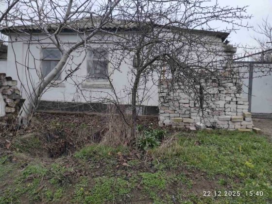 Продам (или обменяю на 1 к/к) домик в Корабельном районе (Есенина) Николаев