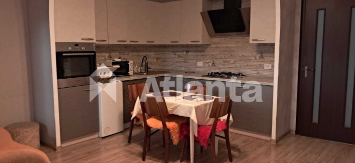 Будинок 80 м² на 2 сотках на Дм. Донского | Сучасний ремонт | Свій двір - фото 1