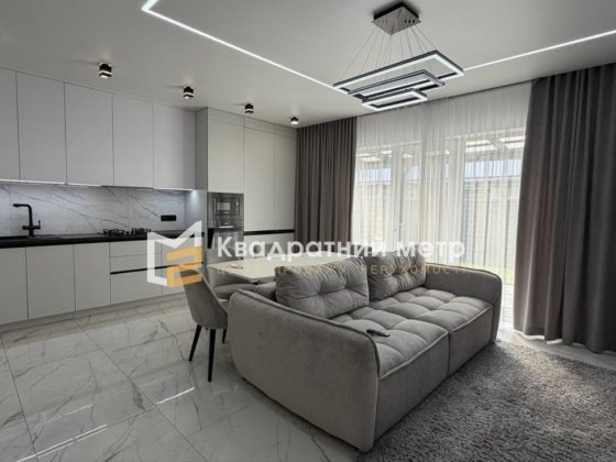 Продаж сучасного таунхауса у с. Петропавлівська Борщагівка | 115м2 | Газ