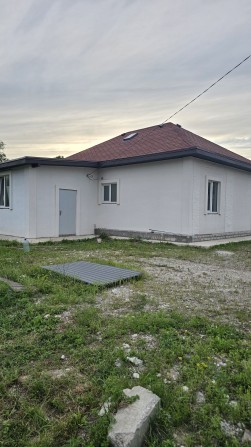 Харьков Высокий продам отличный дом со своим выходом на озеро.Новострой 70 метров участок 8 соток вс - фото 1