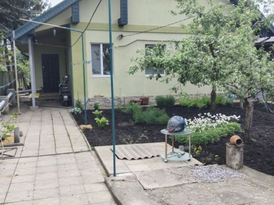 Дом в индустриальном р-не Харькова с центральными коммуникациями  и ремонтом-64499$ Харьков