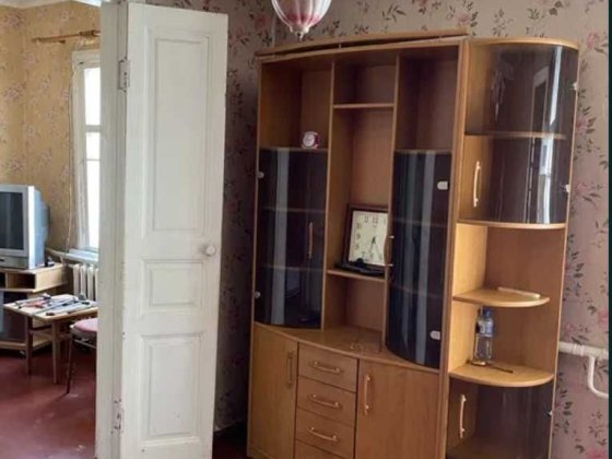 Продам 1/3 части дома на Основе. Газовое индивидуальное отопление .TB Харьков